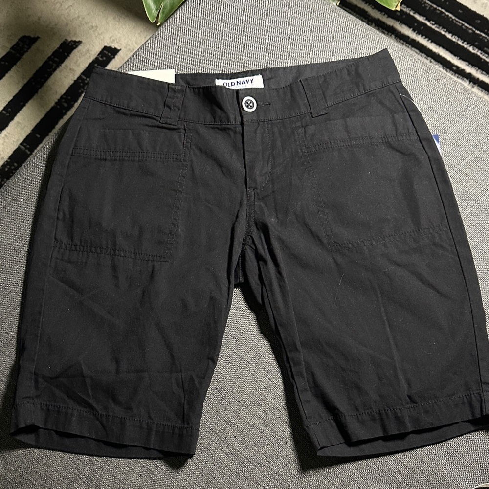 Old Navy Women’s Classic Black Shorts